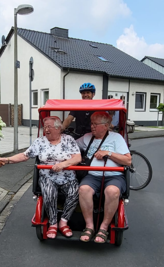 Zufriedene Senioren on Tour Zufriedene Senioren on Tour